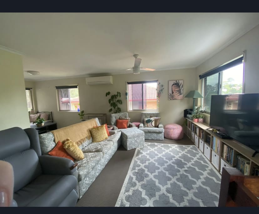 2 Rooms for Rent in Camp Hill, Brisbane | $155, Unfu... | Flatmates.com.au