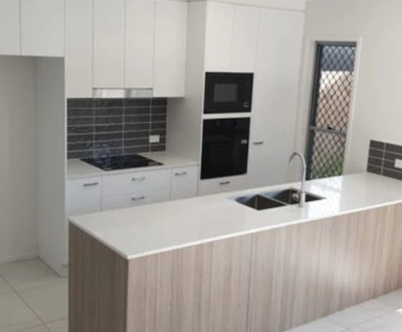 2 Rooms for Rent in Runcorn, Brisbane 210270, Un...