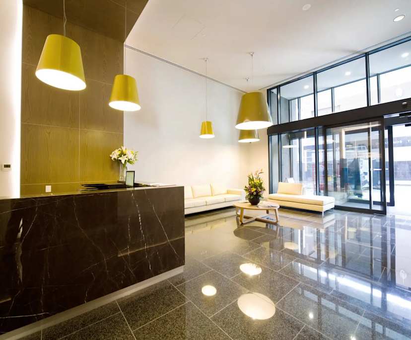 $1,425, Whole-property, 3 bathrooms, Melbourne VIC 3000