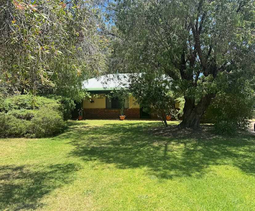 Room in a share house