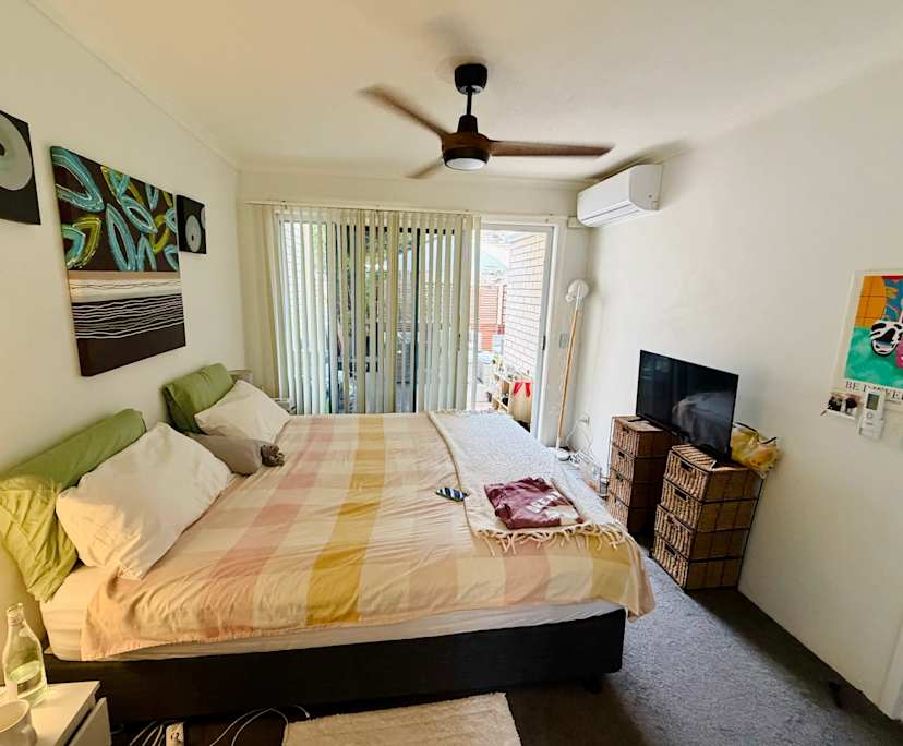 $580, Share-house, 2 bathrooms, Surfers Paradise QLD 4217