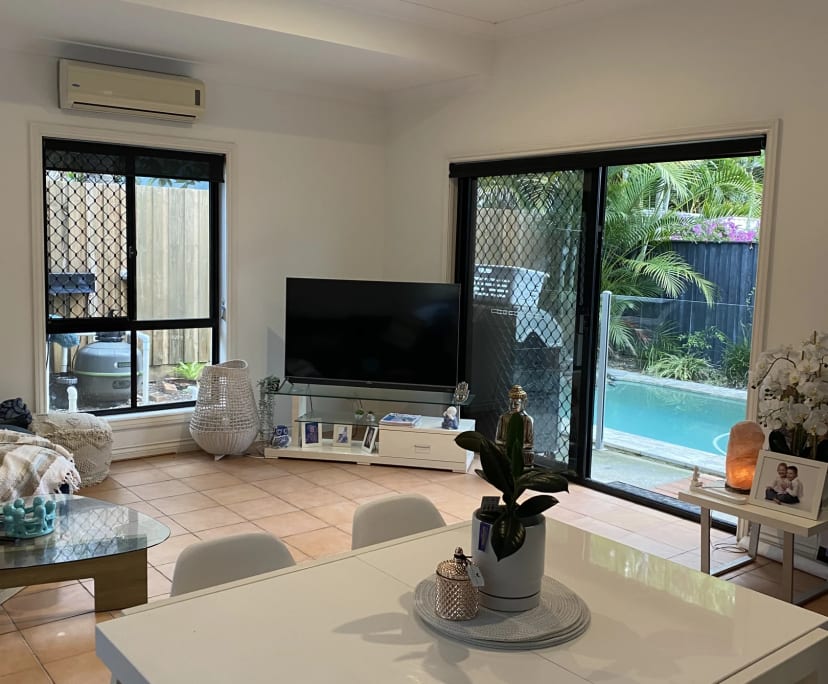 $500, Share-house, 3 bathrooms, Mermaid Beach QLD 4218