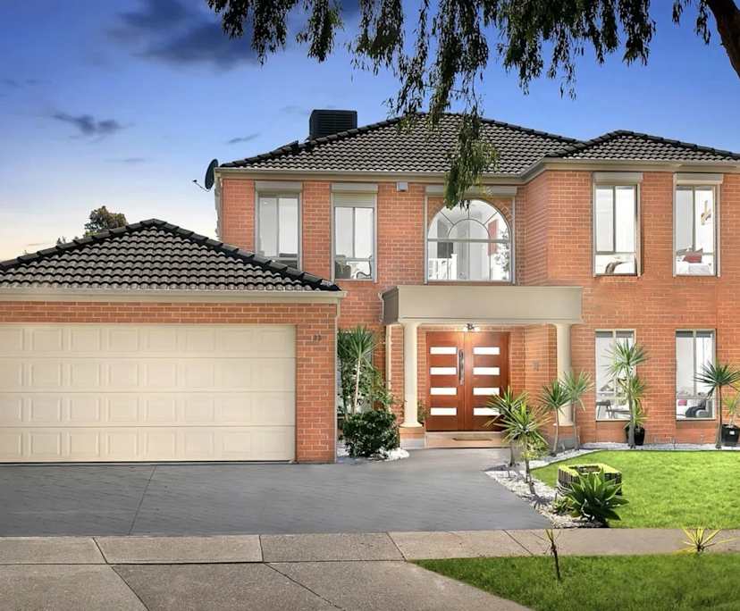 Whole property with 5 rooms for rent