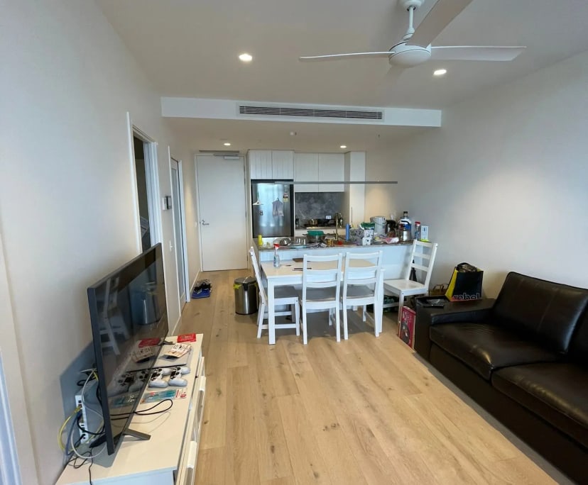Furnished room in a flatshare
