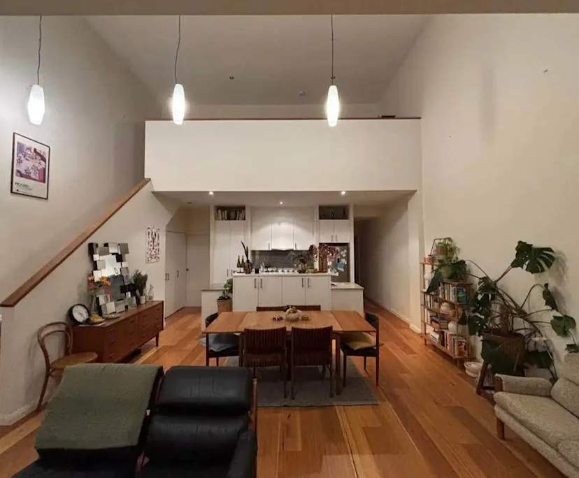 Unfurnished room with own bathroom