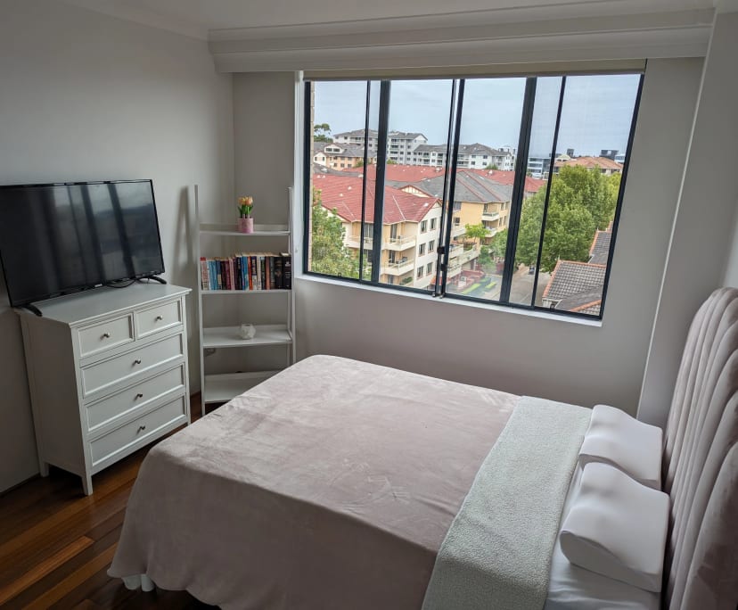 Furnished room with own bathroom