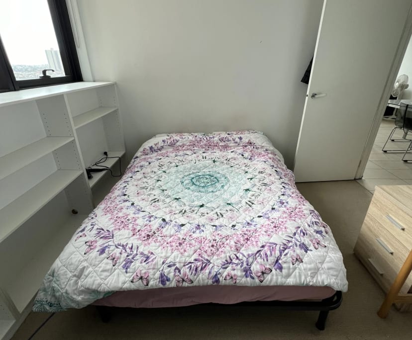 Furnished room with own bathroom