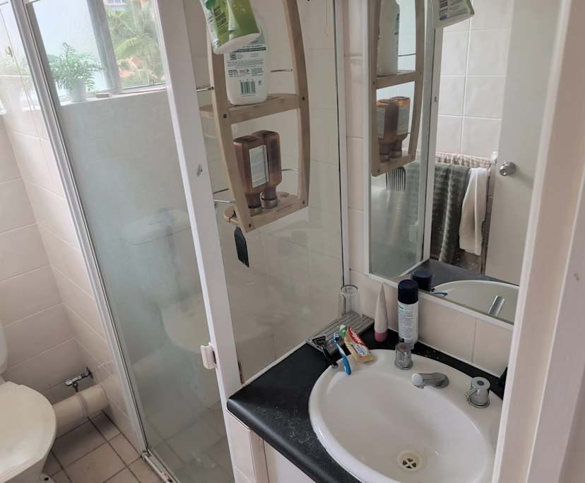 Unfurnished room with own bathroom