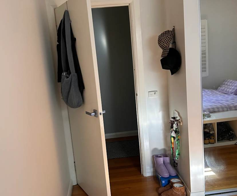 Unfurnished room in a share house