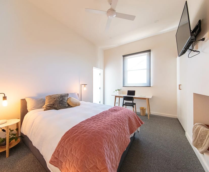 $340, Share-house, 6 bathrooms, Geelong West VIC 3218