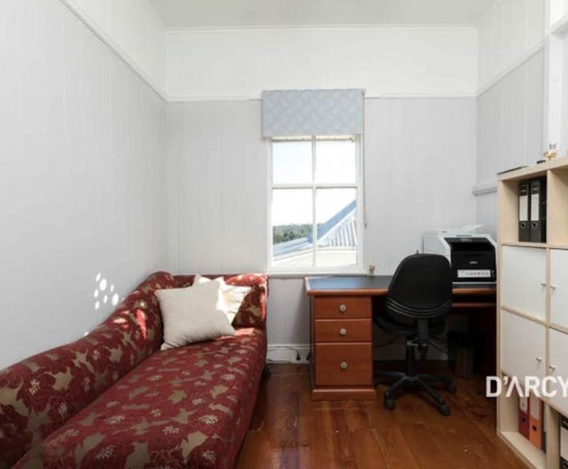 Unfurnished room in a share house