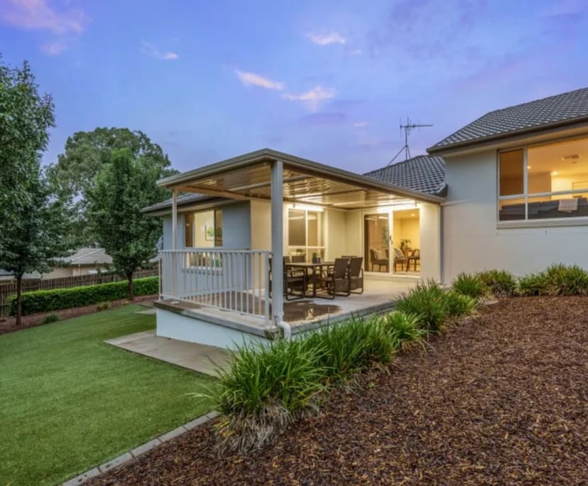 $300, Share-house, 6 bathrooms, Harrison ACT 2914