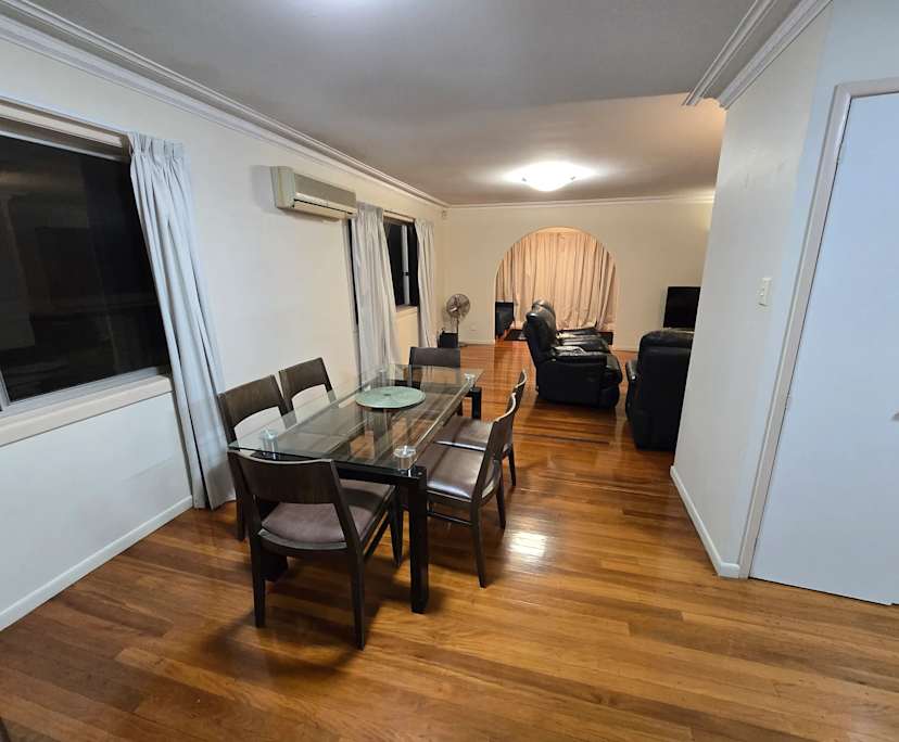 $230, Share-house, 5 bathrooms, Macgregor QLD 4109