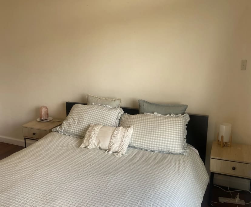 $420, Flatshare, 2 bathrooms, Dee Why NSW 2099