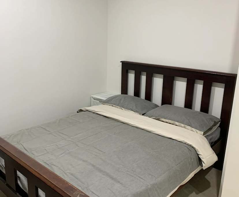 Room in a share house