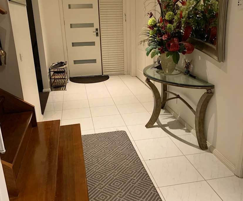 Furnished room in a share house