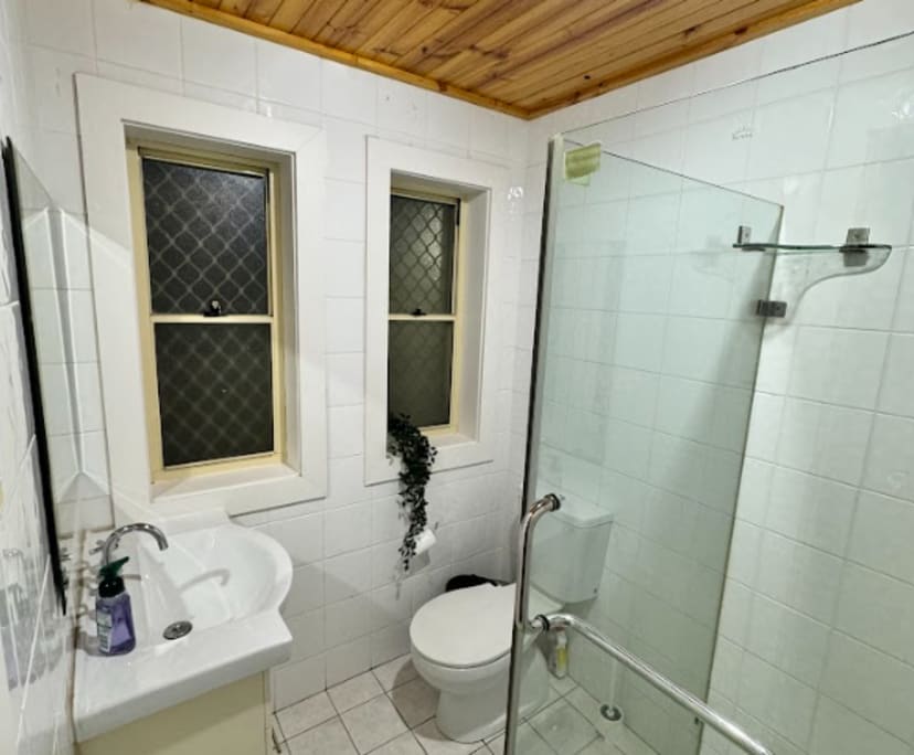 $260, Flatshare, 6 bathrooms, Strathfield NSW 2135