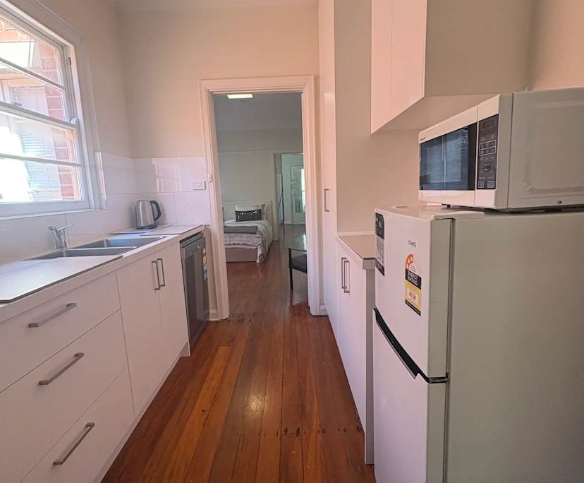 $450, Studio, 1 bathroom, South Yarra VIC 3141