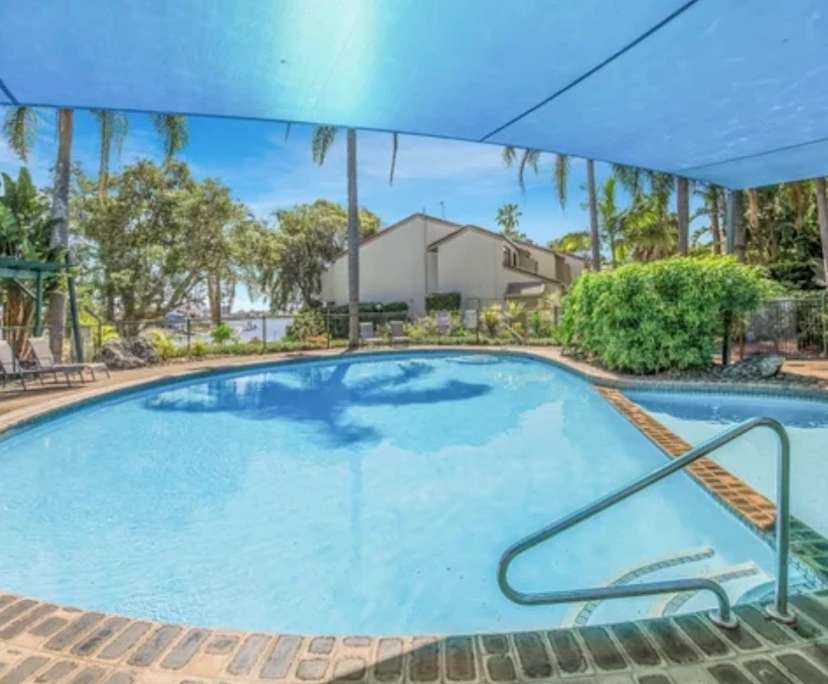 Unfurnished room in a flatshare