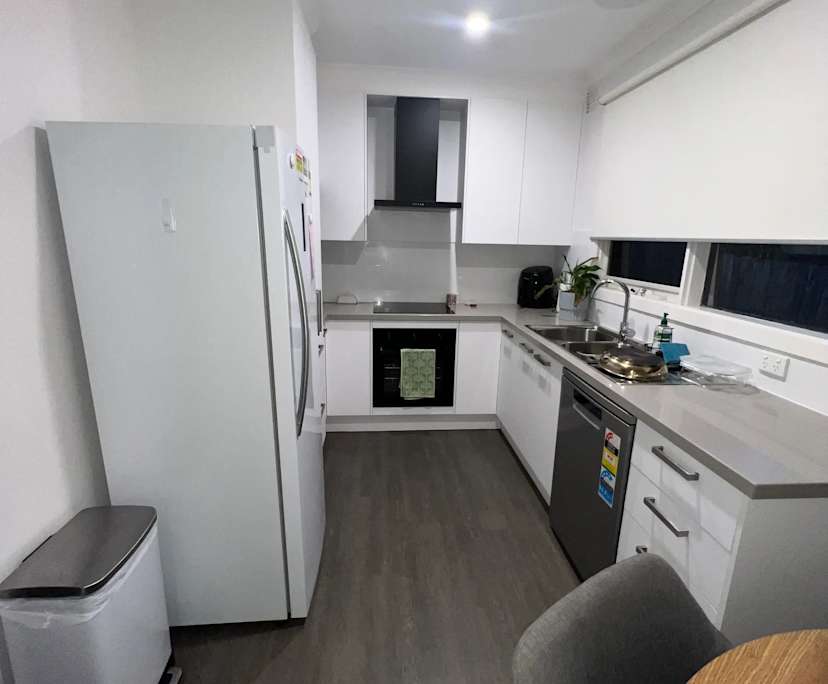 Unfurnished room in a flatshare