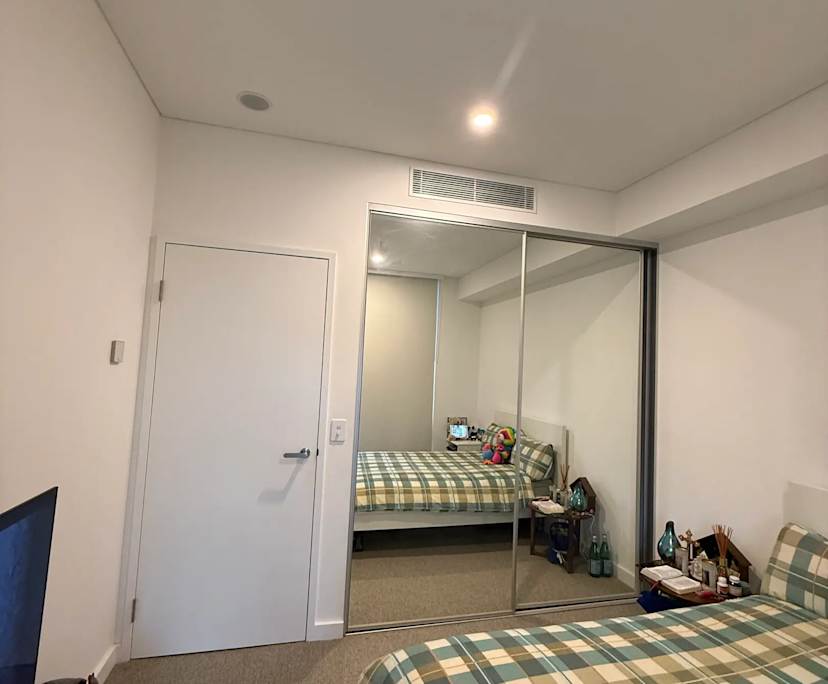 Furnished room with own bathroom