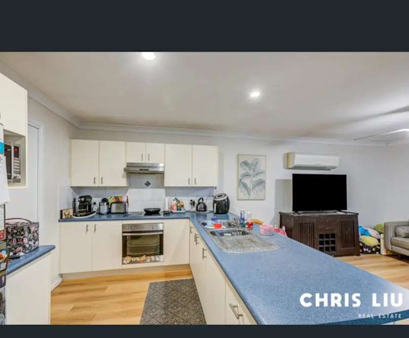 Unfurnished room in a share house