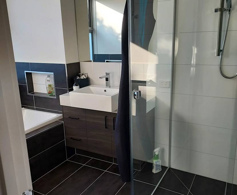 $350, Share-house, 3 bathrooms, Seaford VIC 3198