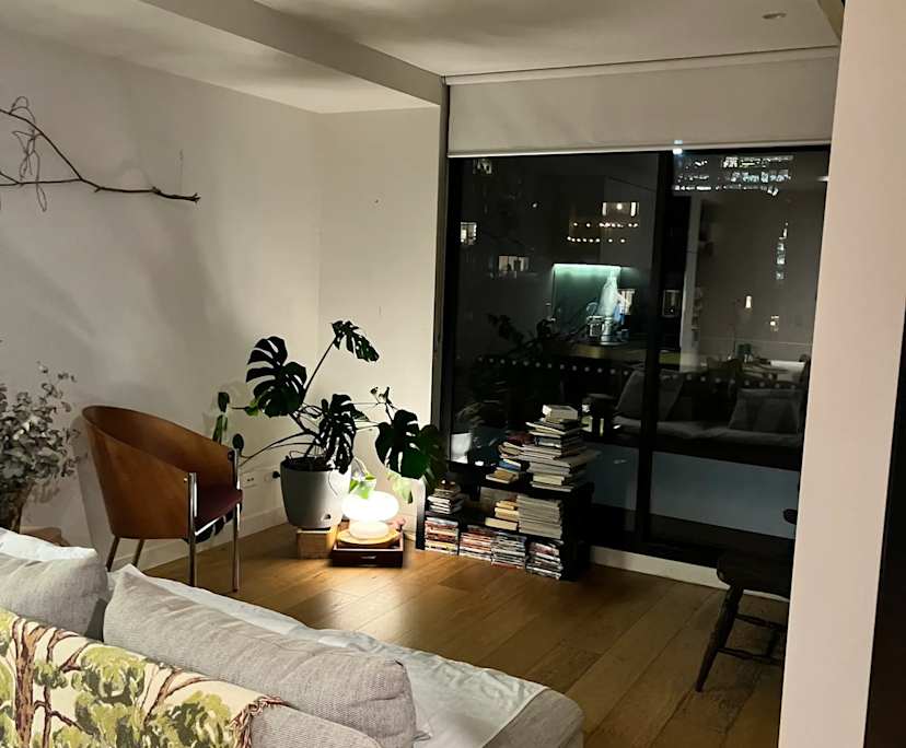 Furnished room in a flatshare