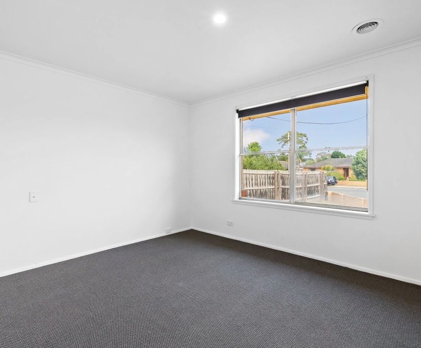 Unfurnished room in a share house