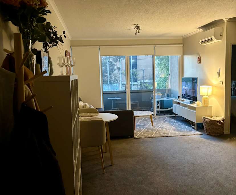 Whole property with 2 rooms for rent