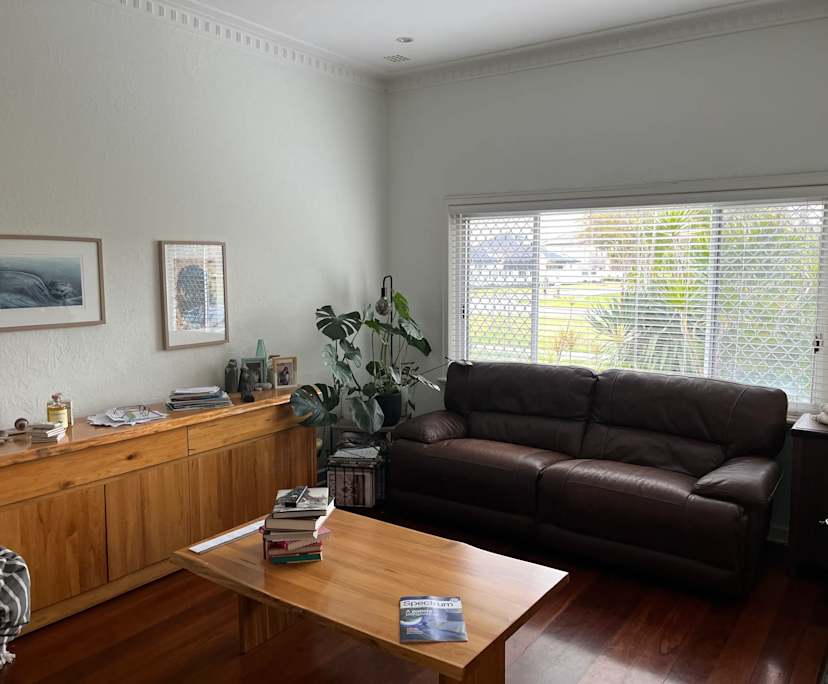 Furnished room with own bathroom
