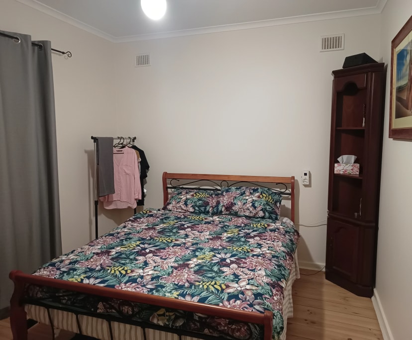 Whole property with 3 rooms for rent