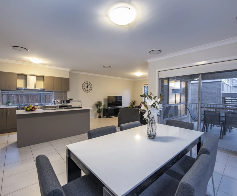 $310, Share-house, 5 bathrooms, Kellyville NSW 2155