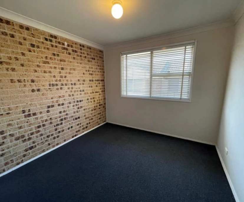 propertyImage