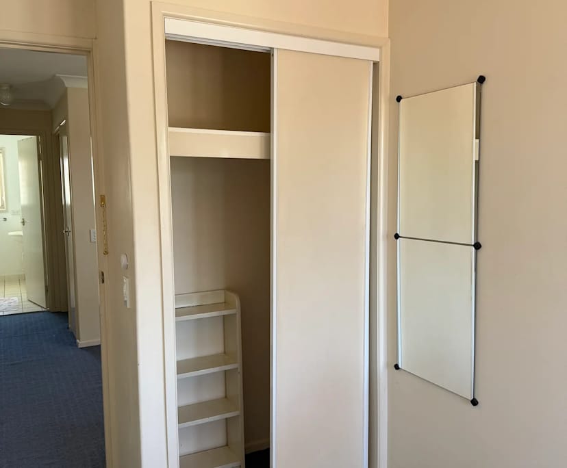 $300, Share-house, 2 bathrooms, Runcorn QLD 4113