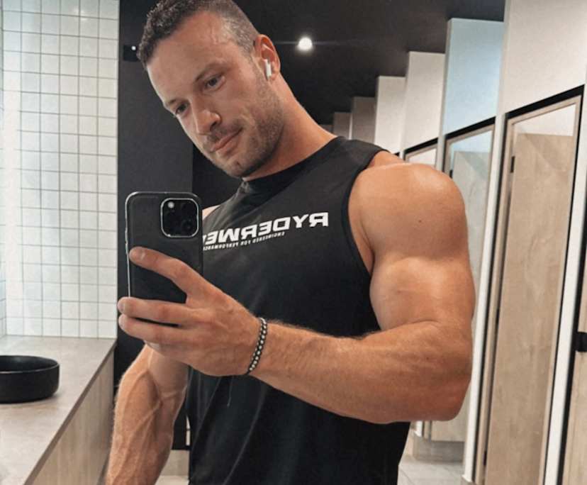 Unfurnished room in a share house