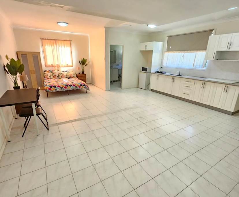 $450, Studio, 1 bathroom, Parramatta NSW 2150
