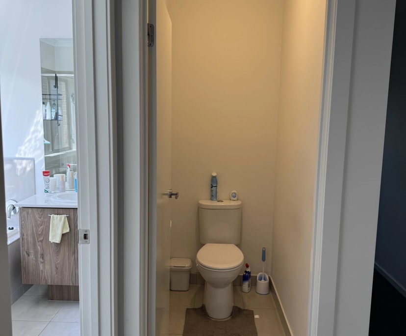 $350, Share-house, 3 bathrooms, Kalkallo VIC 3064