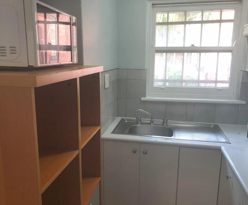 $540, Studio, 1 bathroom, St Kilda VIC 3182