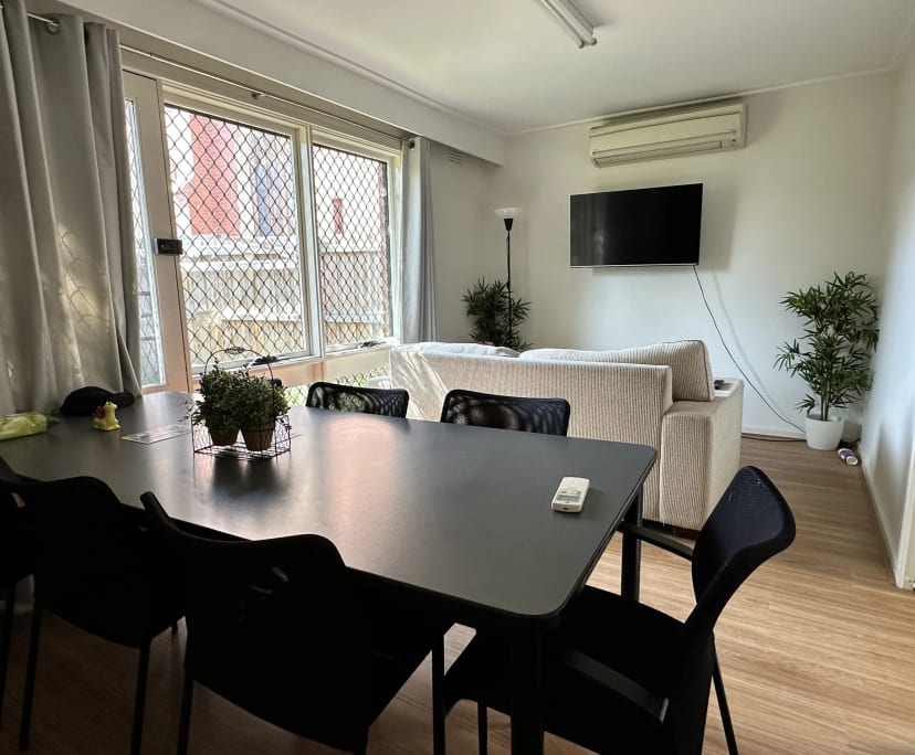 $280, Share-house, 6 bathrooms, Kensington VIC 3031