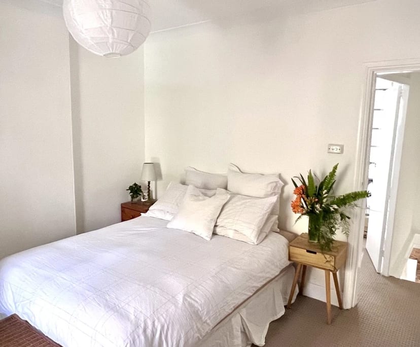 Room in a share house