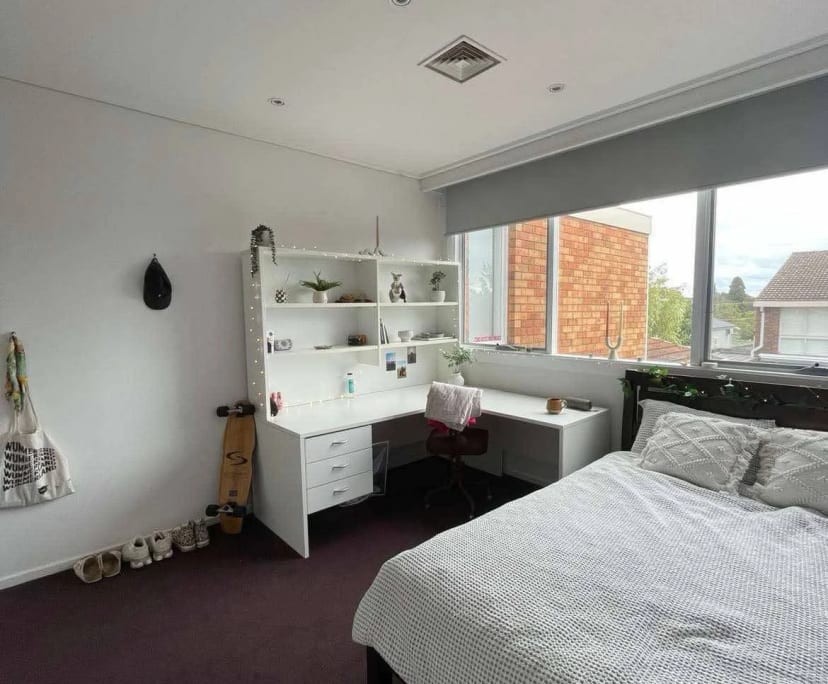 Furnished room in a share house