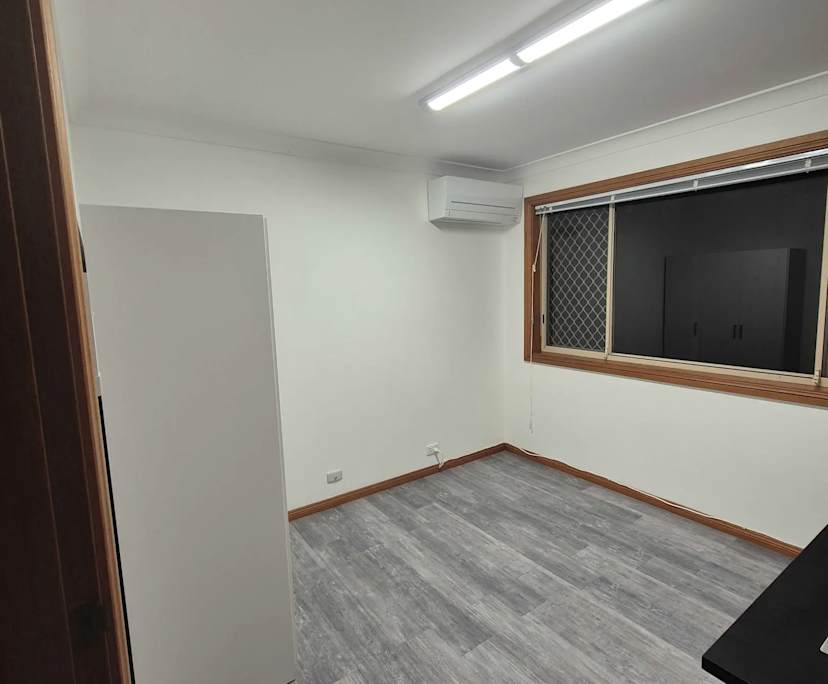 Unfurnished room in a share house