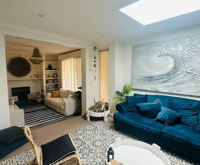 Whole property with 4 rooms for rent