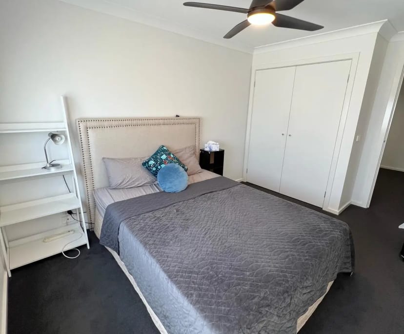 $200, Share-house, 3 bathrooms, Truganina VIC 3029