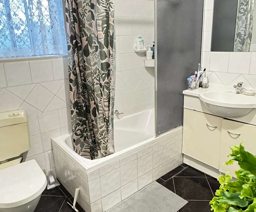 $260, Flatshare, 2 bathrooms, Mitchell Park SA 5043