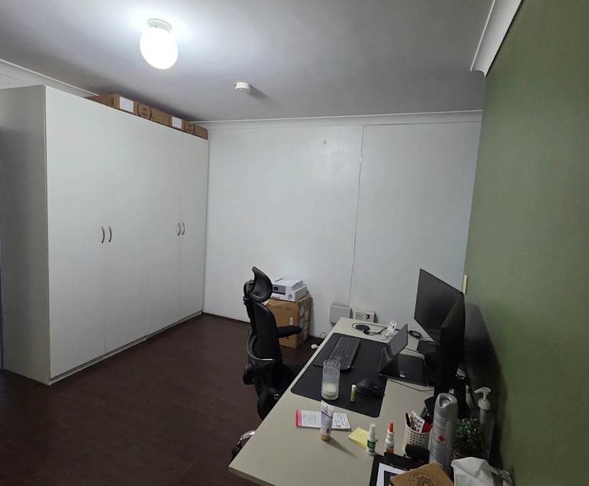 $195, Flatshare, 2 bathrooms, Blacktown NSW 2148