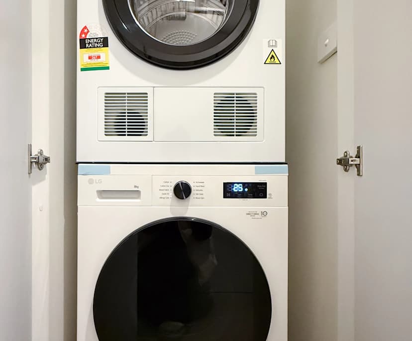 $440, Flatshare, 3 bathrooms, Melbourne VIC 3000