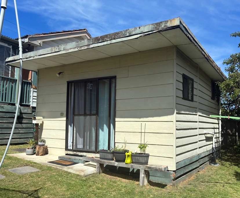 $425, Granny-flat, 1 bathroom, Burwood VIC 3125
