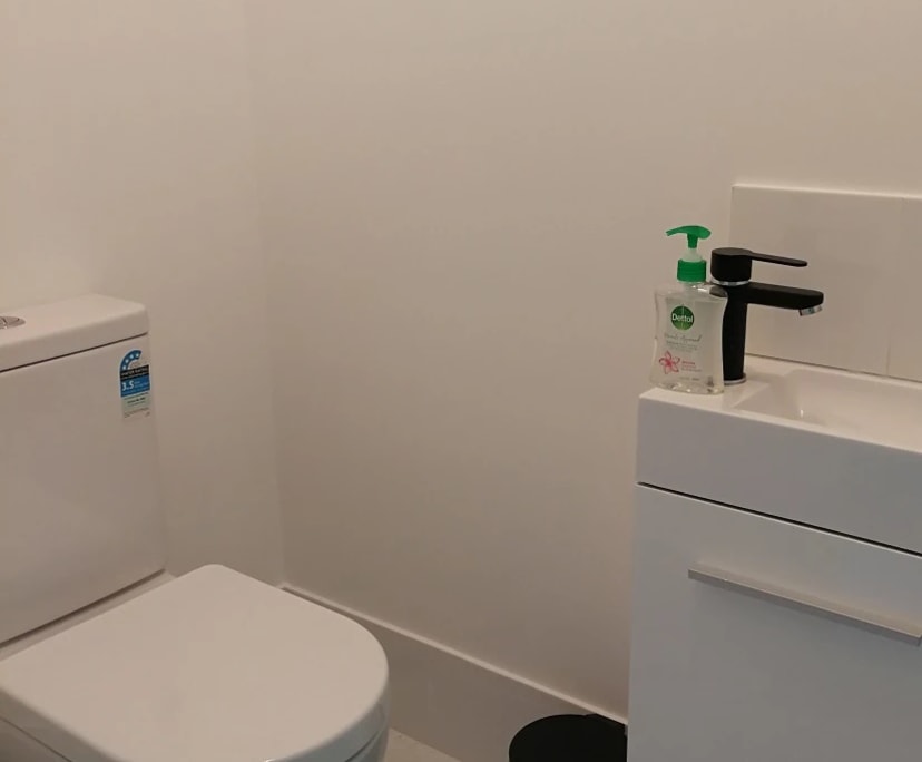 $375, Student-accommodation, 4 bathrooms, Coolbellup WA 6163